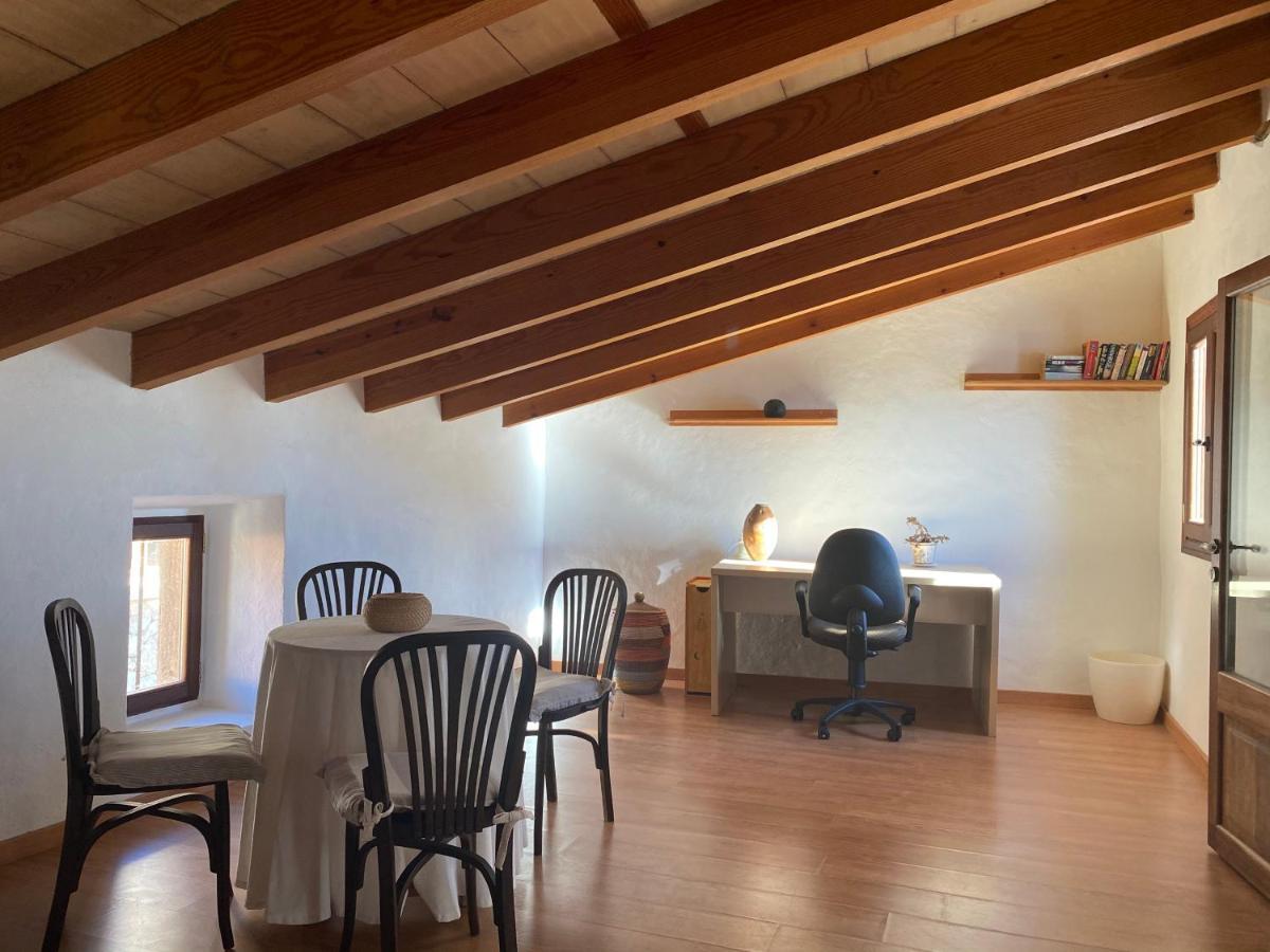 Casa Nuria, En El Centro, Al Lado De La Escalinata Del Calvario Para 6 Personas 포엔샤 외부 사진